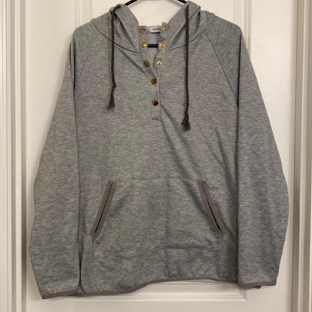 Gold Button Hooded Sweatshirt Size XL